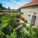 Pensión Kuca Cvjetkovic Gruda