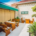 Kuca Cvjetkovic Guest house 3*