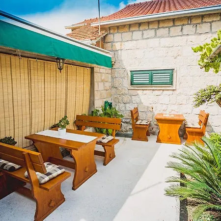 Kuca Cvjetkovic Maison d'hôtes 3*