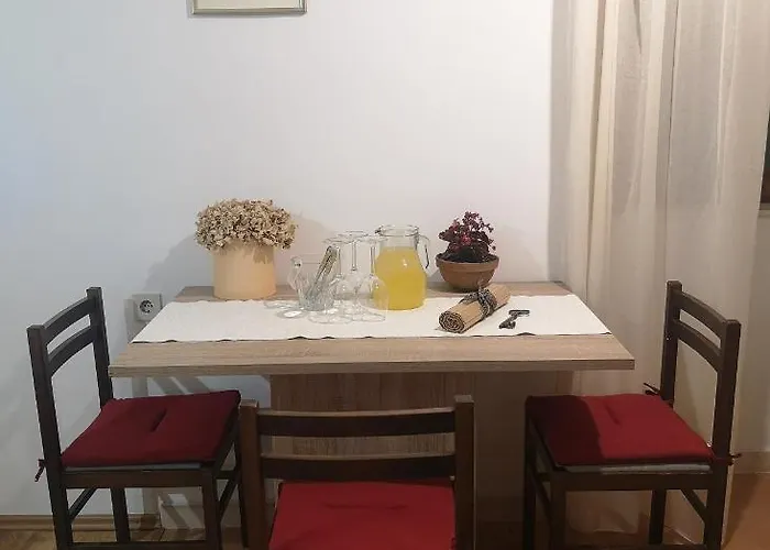 Pensionat Kuca Cvjetkovic 3*